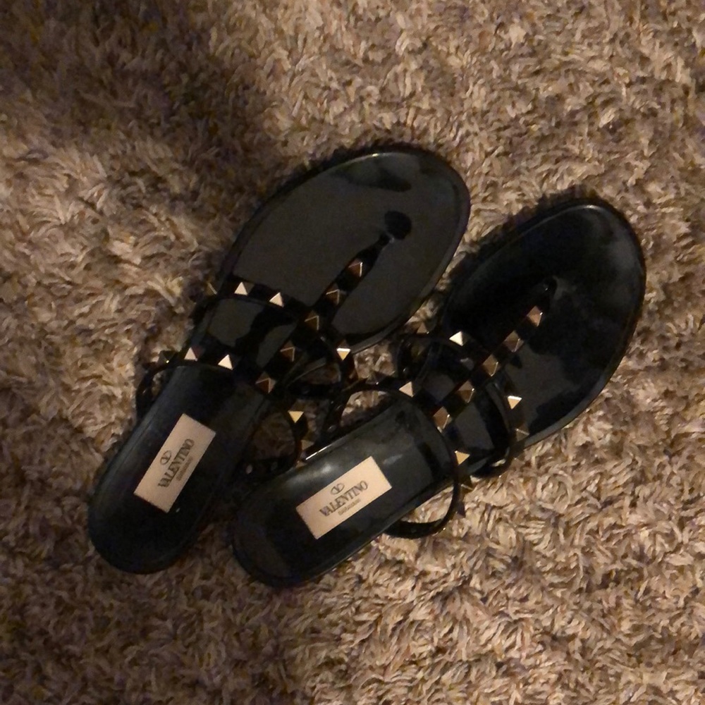 Valentino Rockstud Sandals Size 9 (40) Black and Gold